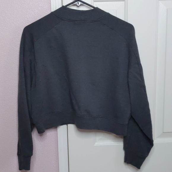 Gray Cropped Sweater - Picture 6 of 6